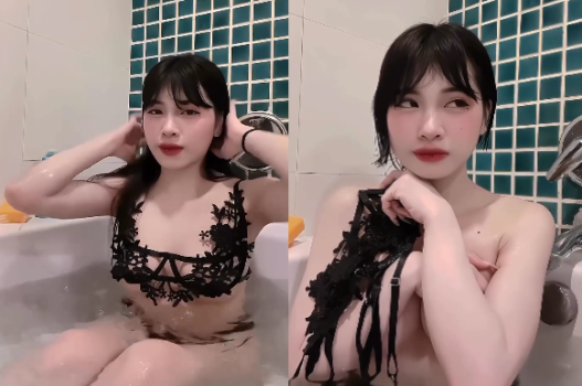 Clip cô gái quyến rũ với làn da mịn màng và nét đẹp đa cảm