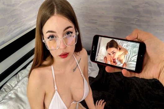 Em kế lén lút và cạm bẫy anh trai