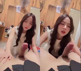 Phim nóng nàng sugar baby quyến rũ với làn da mịn màng